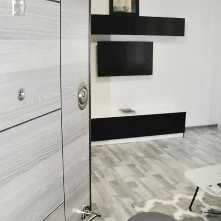 Mamaia Nord Studio Cube9 * Năvodari